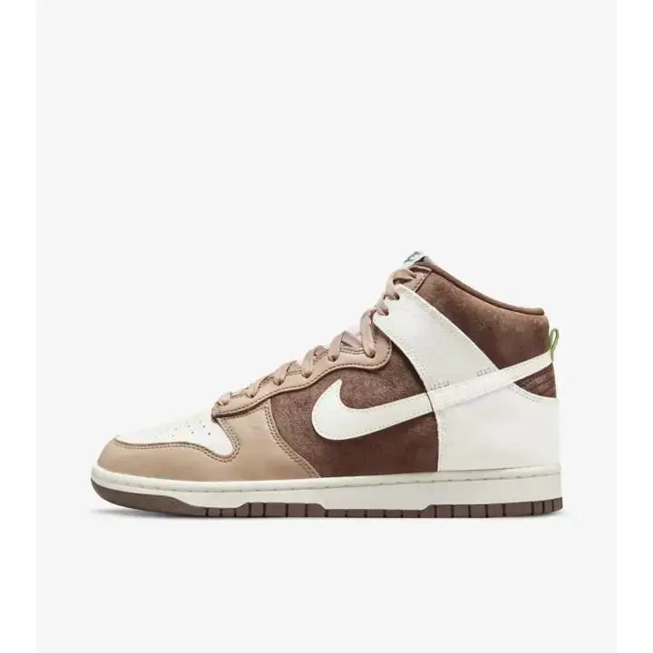 Nike shoes - Nike Dunk High - Dunk High - DH5348100 - Brown 0