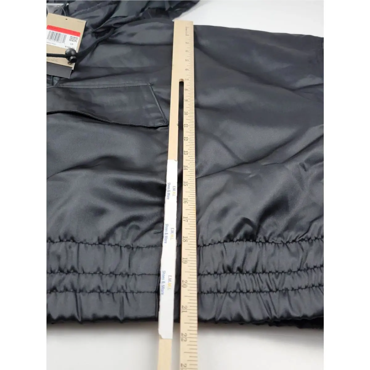 Nike clothing - DC1075-010 - DC1075-010 - Black 4