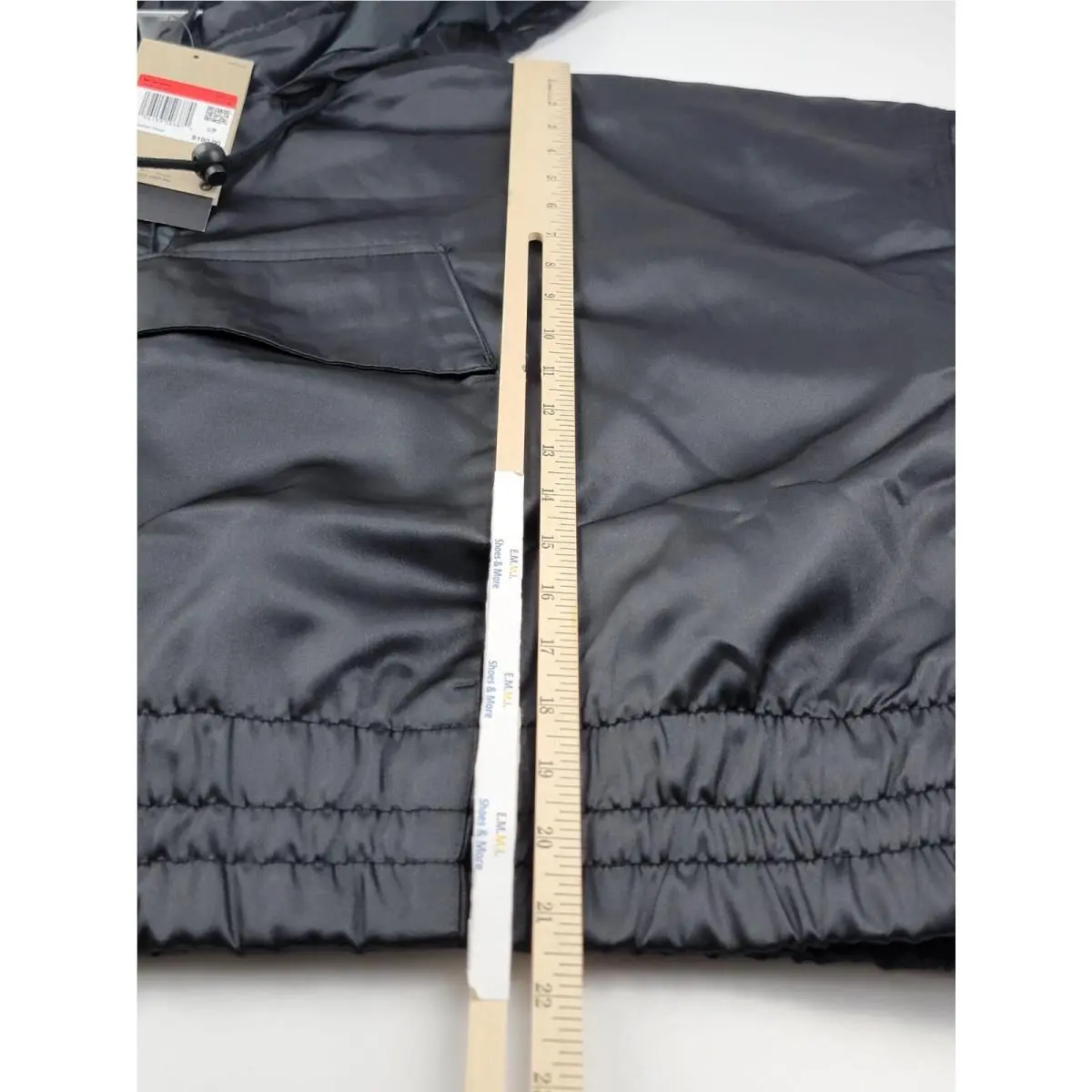Nike clothing - DC1075-010 - DC1075-010 - Black 4
