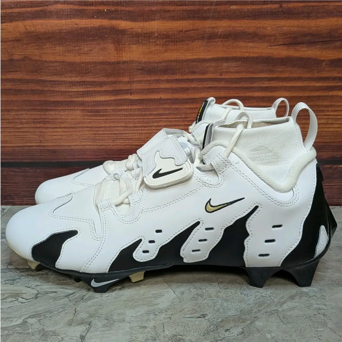 Nike shoes - Nike Vapor Edge Diamond Turf - HJ3360-100 - White (UPC: 197597452111) 0