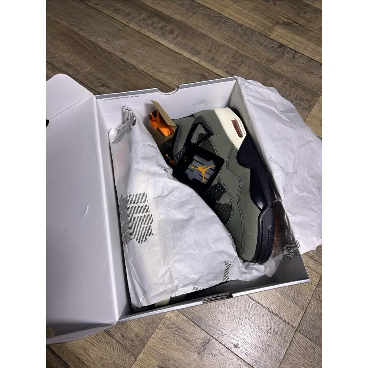 Nike shoes - Air Jordan 4 - Air - IB1519-200 - Deep Green/Clementine/Black/Sail 7