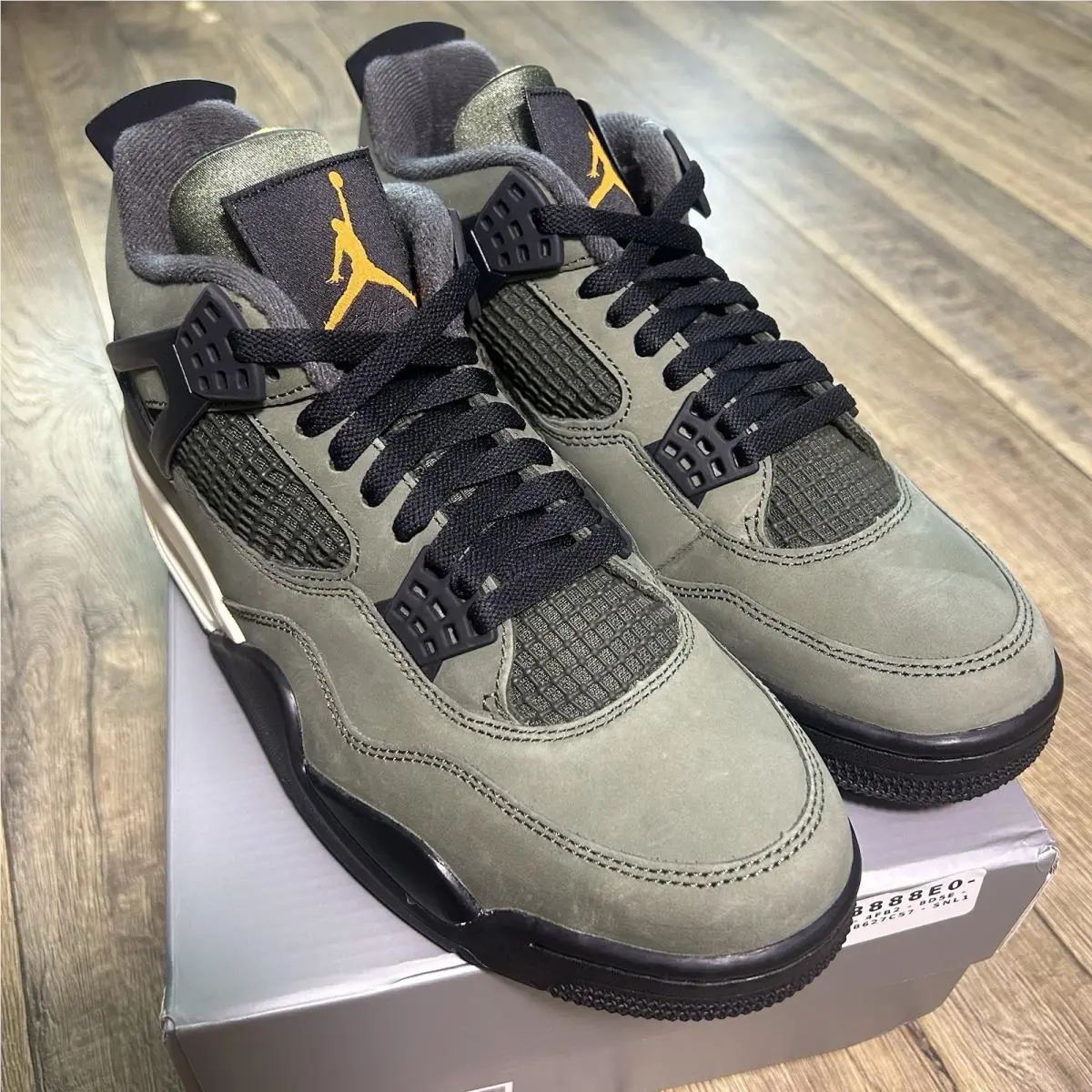 Nike shoes - Air Jordan 4 - Air - IB1519-200 - Green 2
