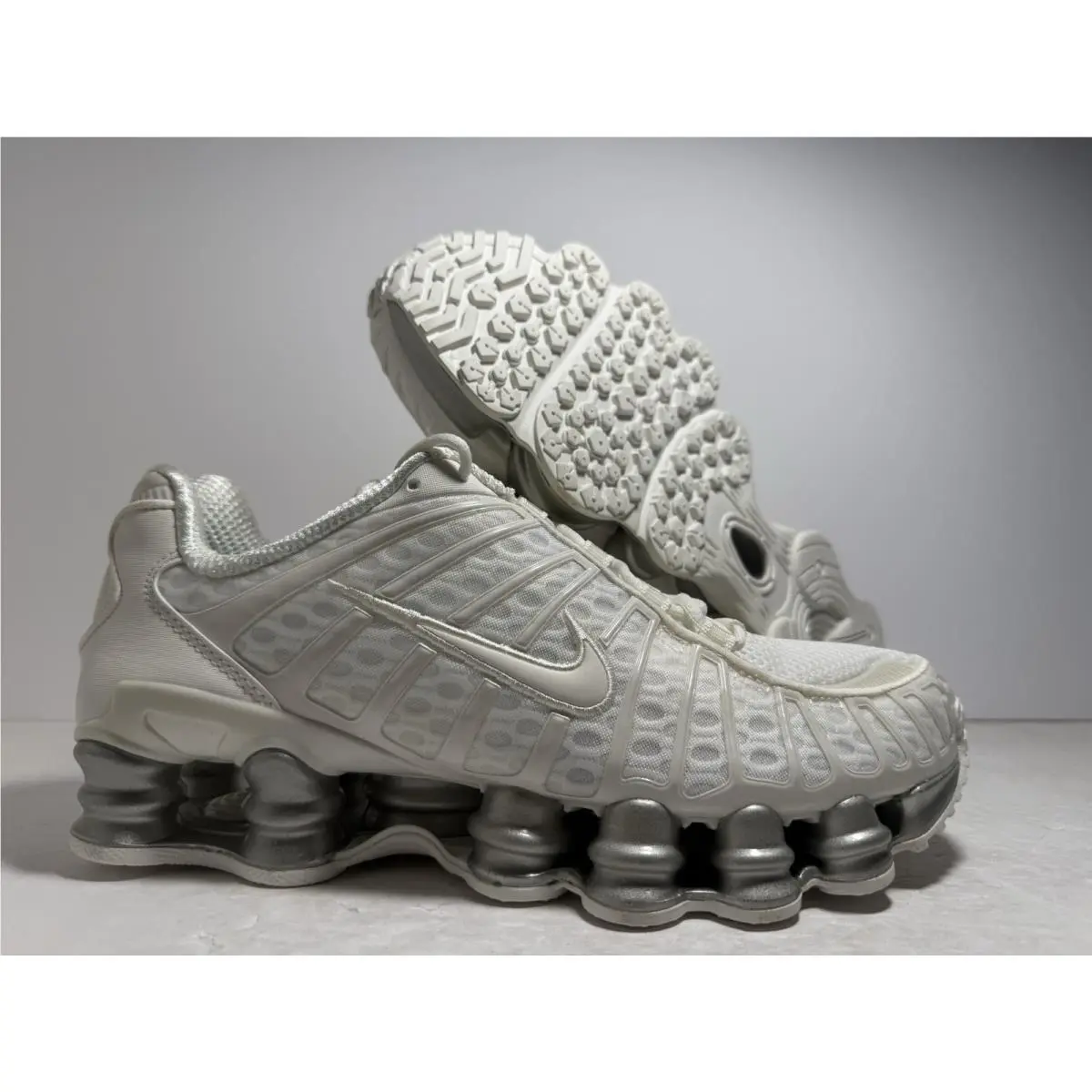 Nike Shox TL Sail White Silver AR3566-103 Women`s Sneakers Shoes Size 9 US