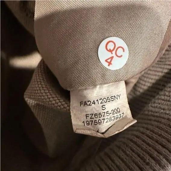 Nike clothing - Nike Life - Life - FZ6575200 - Hemp/Brown 8