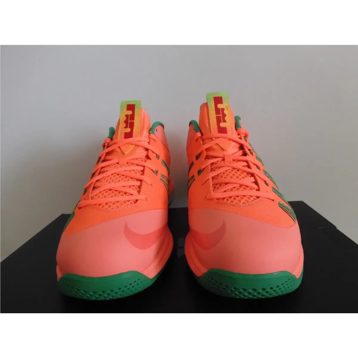 Nike shoes - Nike LeBron 10 - LeBron - 579765-801 - Pink (UPC: 887225300944) 1