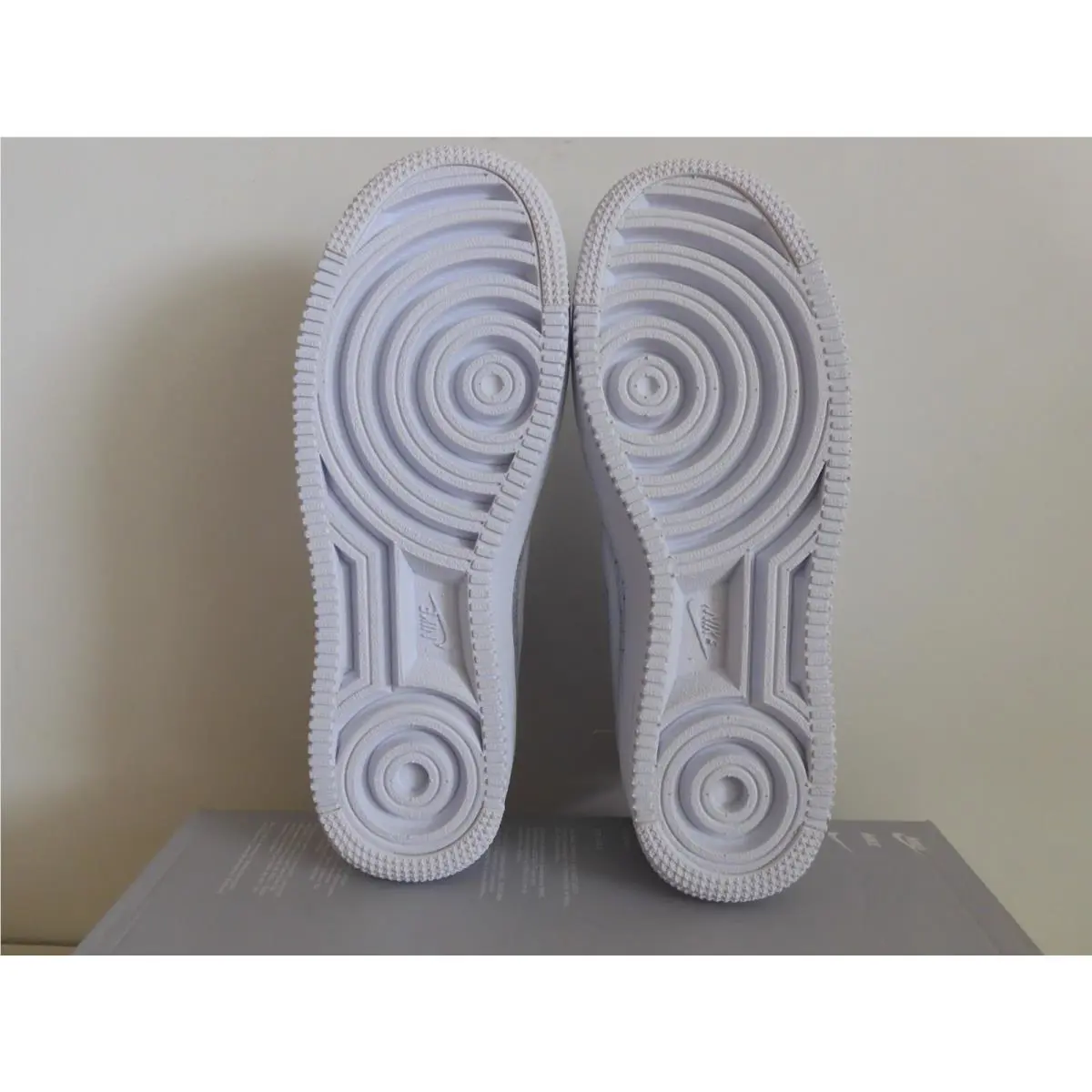 Nike shoes - Nike Air Force 1 - Air Force - AV3042-100 - White (UPC: 192499276063) 4