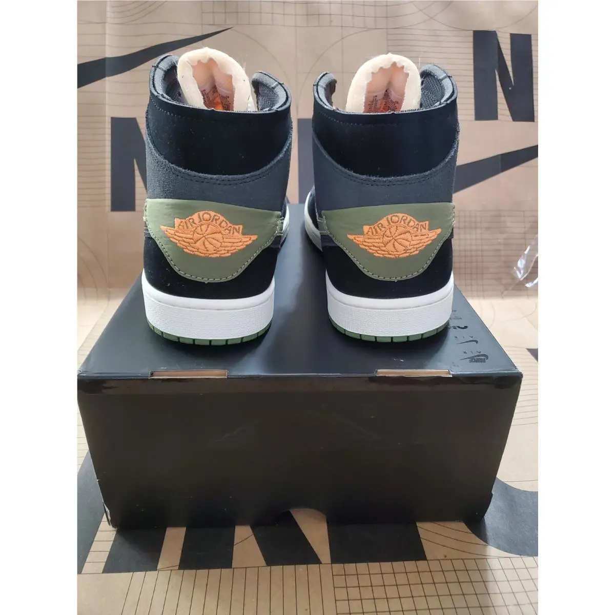 Nike shoes - Air Jordan 1 Mid SE - FD6817-003 - ANTHRACITE-OLIVE (UPC: 196969275204) 3