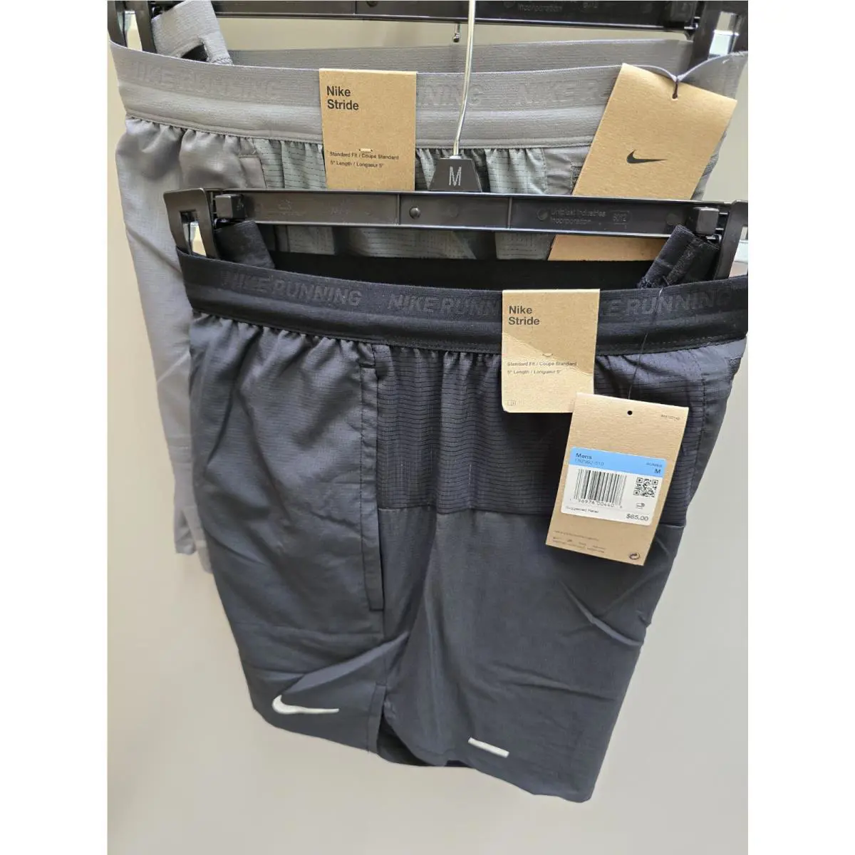 Nike clothing - nike - FN2992010 - black and gray (UPC: 196976004408) 1