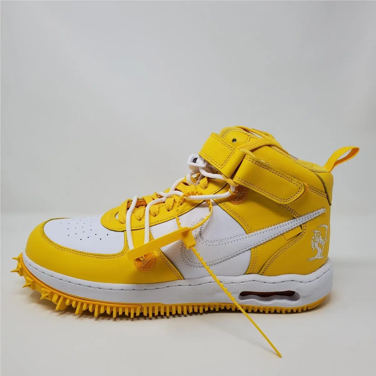 Nike shoes - Nike Air Force 1 Mid SP Leather - DR0500-101 - Yellow 3