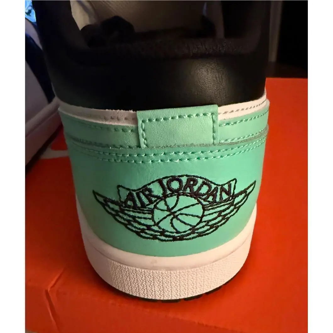 Nike shoes - Air Jordan 1 - Air - 553558-131 - White 2