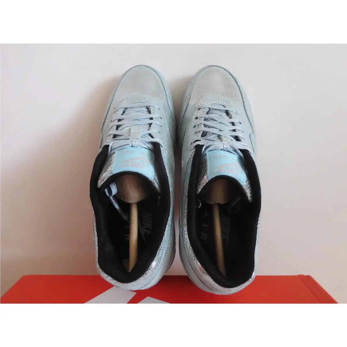 Nike shoes - Nike Air Max 1 - Air Max - 633737 001 - Silver (UPC: 885259546840) 5