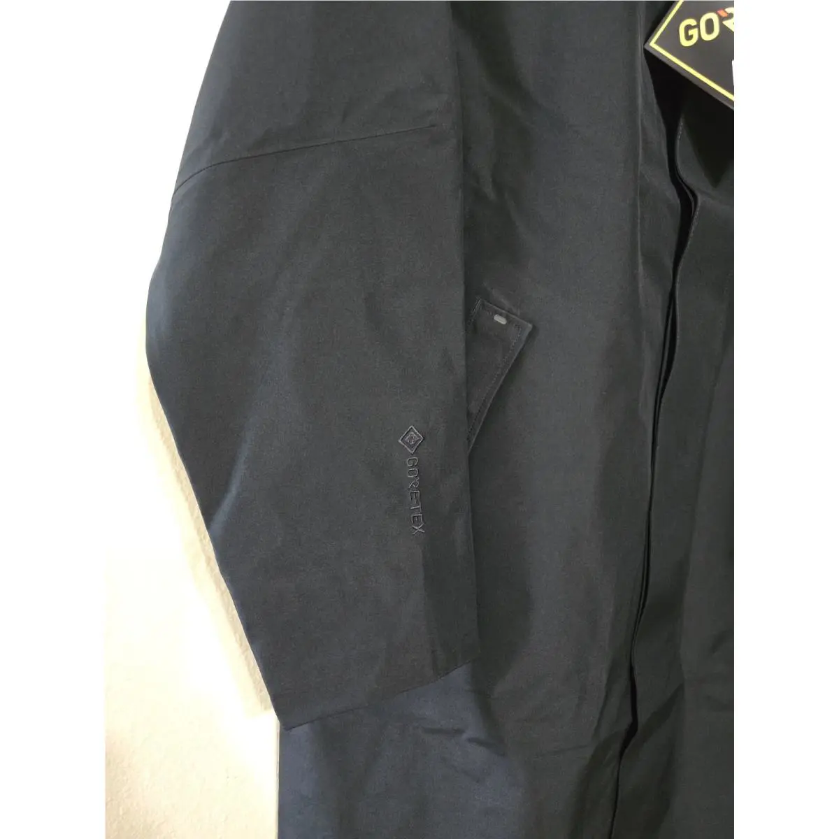 Nike clothing - Nike Gore-Tex - DV9970-010 DV9970011 - Black (UPC: 196607610329) 8