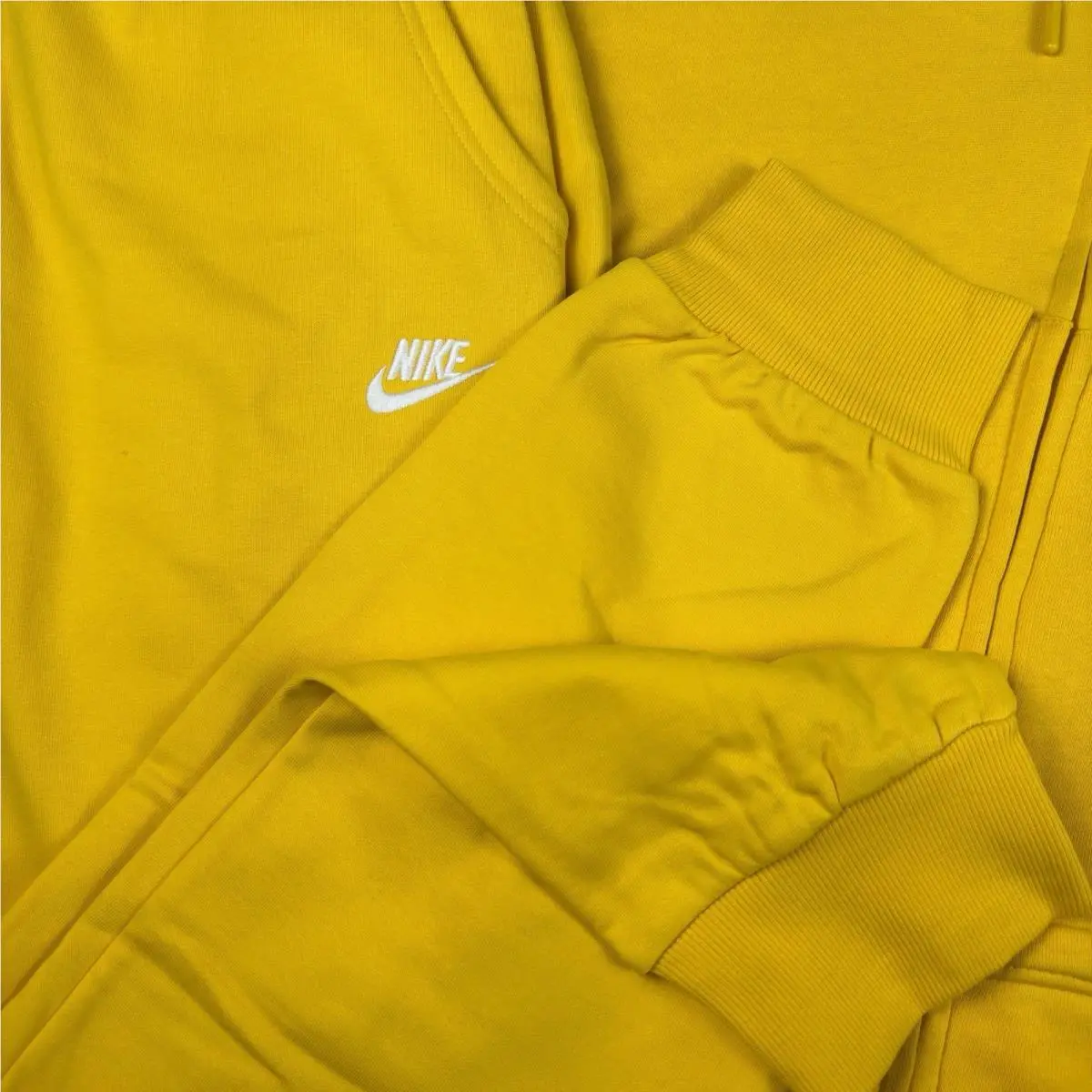 Nike clothing - BV2654-010 - BV2654-010 - Yellow 0