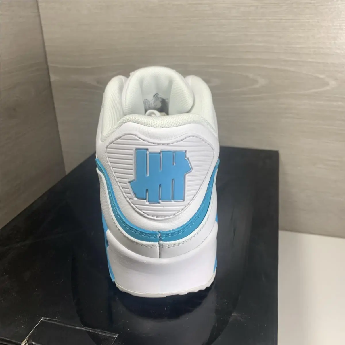 Nike shoes - Nike Air Max 90 - Air Max - CJ7197-102 - White 3