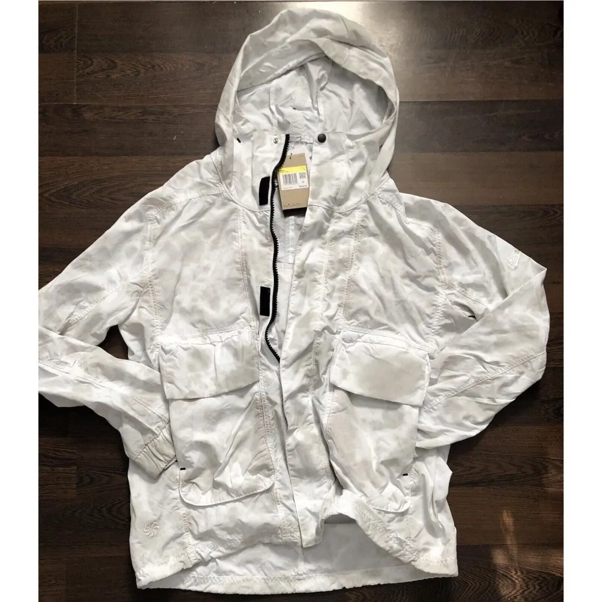 Nike Sportswear Tech Pack Woven Hooded Jacket Light Silver DX027-034 Mens Small