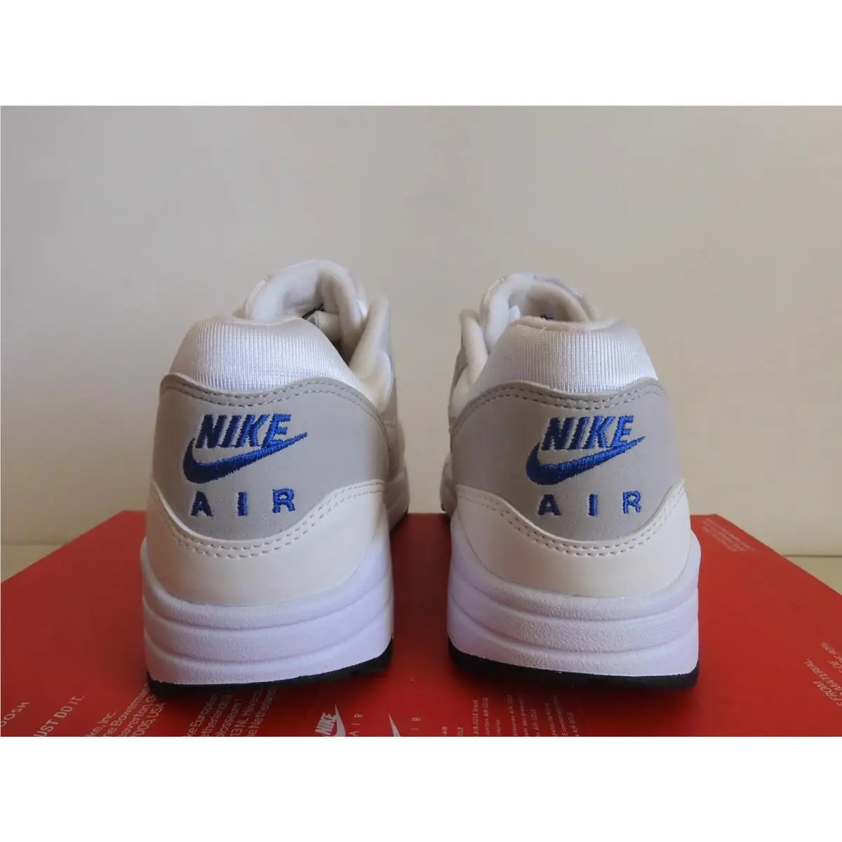 Nike shoes - Nike Air Max 1 - Air Max - 811373-100 - White (UPC: 888410743713) 3