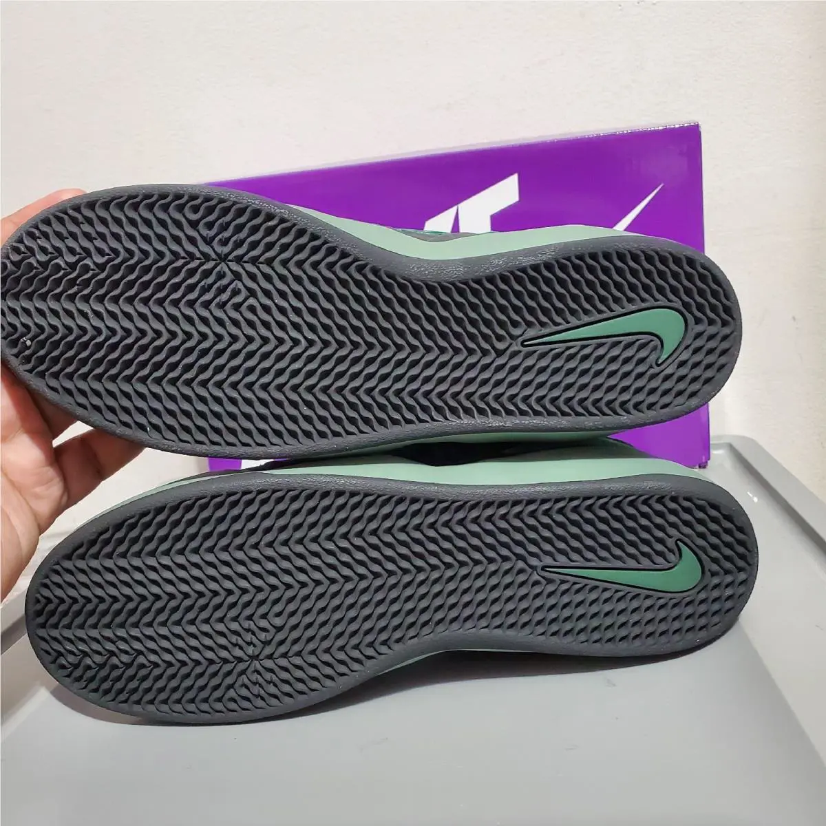 Nike shoes - Nike SB Ishod - Ishod - DC7232-301 - Green (UPC: 196148825602) 4
