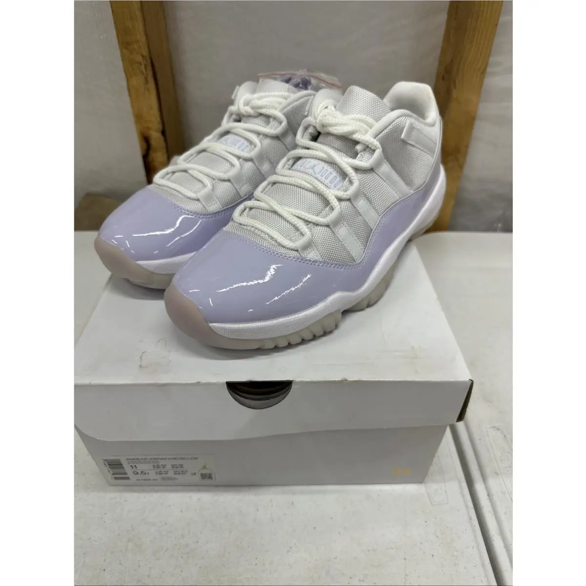 Nike Jordan 11 Retro Low Pure Violet W AH7860-101 Women`s Size 11