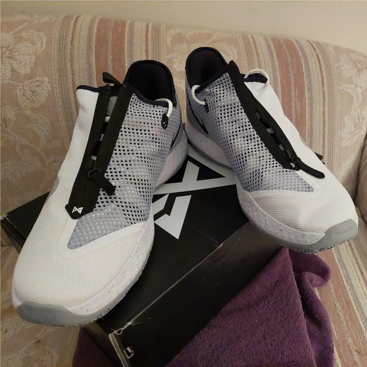 Remarkable Fun Niob Nike Size 18 D Athletic Shoes Model No. PG4TB