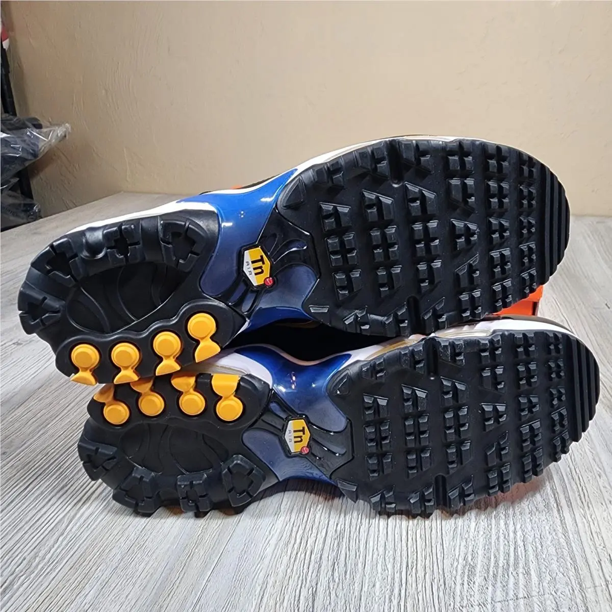 Nike shoes - Nike Air Max Plus - Air Max Plus - FZ4150-400 - Blue 3