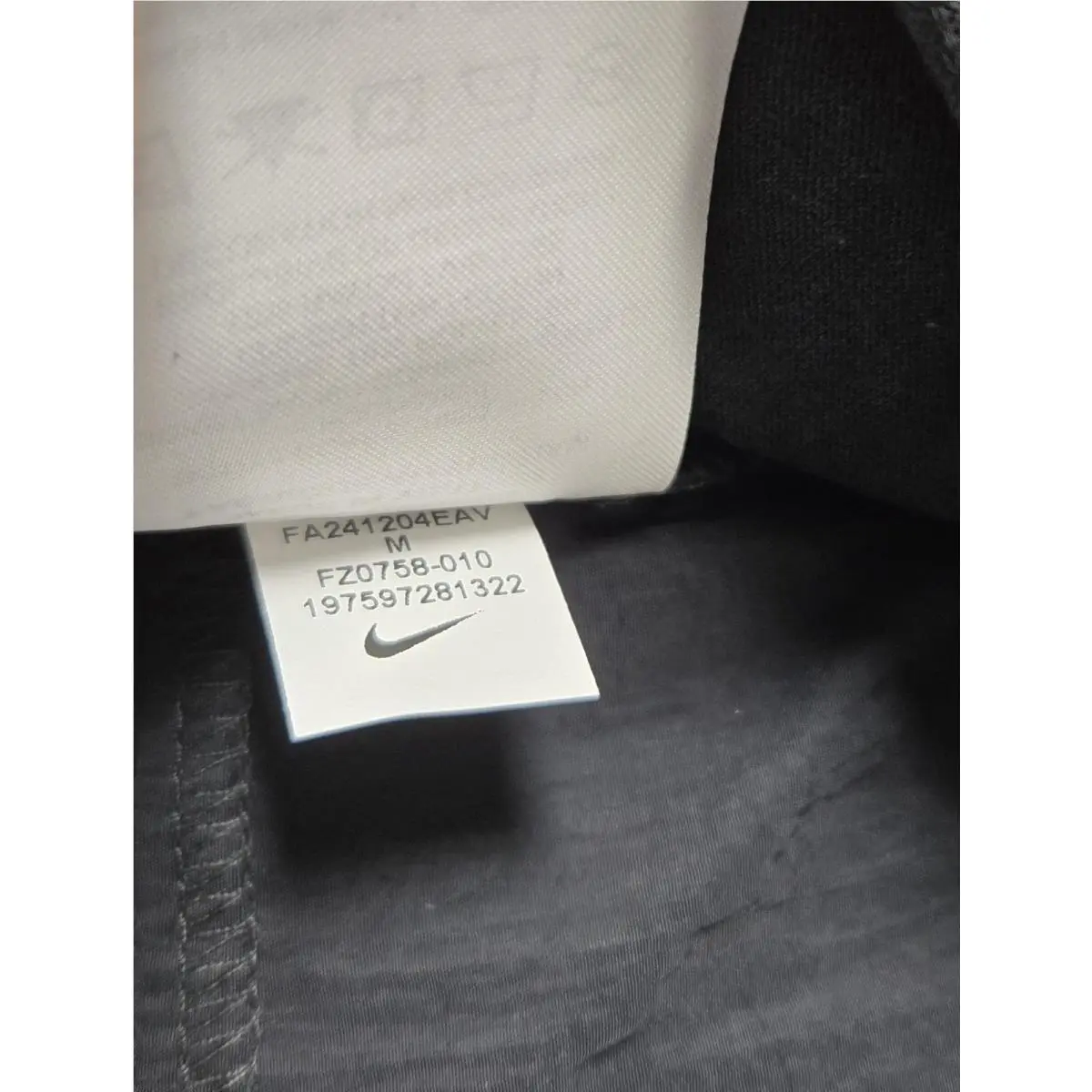 Nike clothing - NIKE Woven Jogger Pants Tech Repel - FZ0758-010 - Black 9