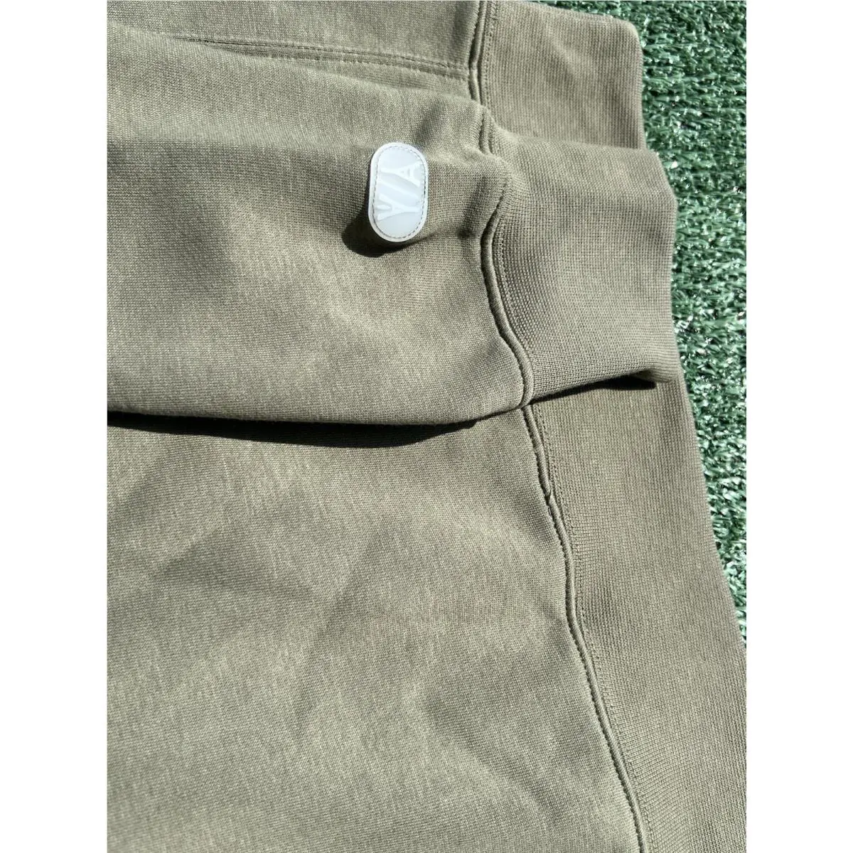 Nike clothing - FZ4098-222 - FZ4098-222 - Medium Olive/White (UPC: 197594579842) 12