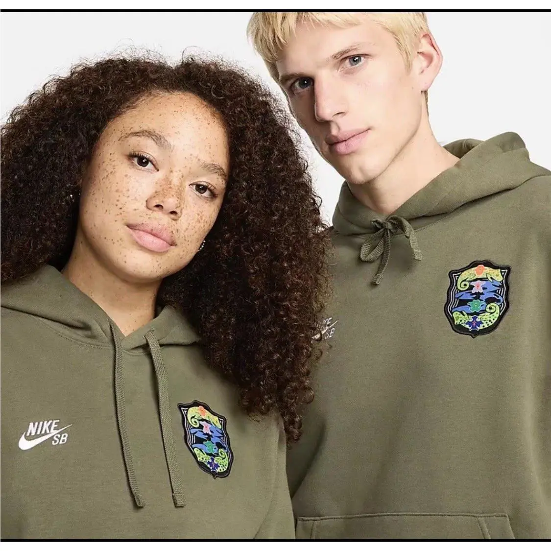 Nike clothing - FZ4098-222 - FZ4098-222 - Medium Olive/White (UPC: 197594579842) 15