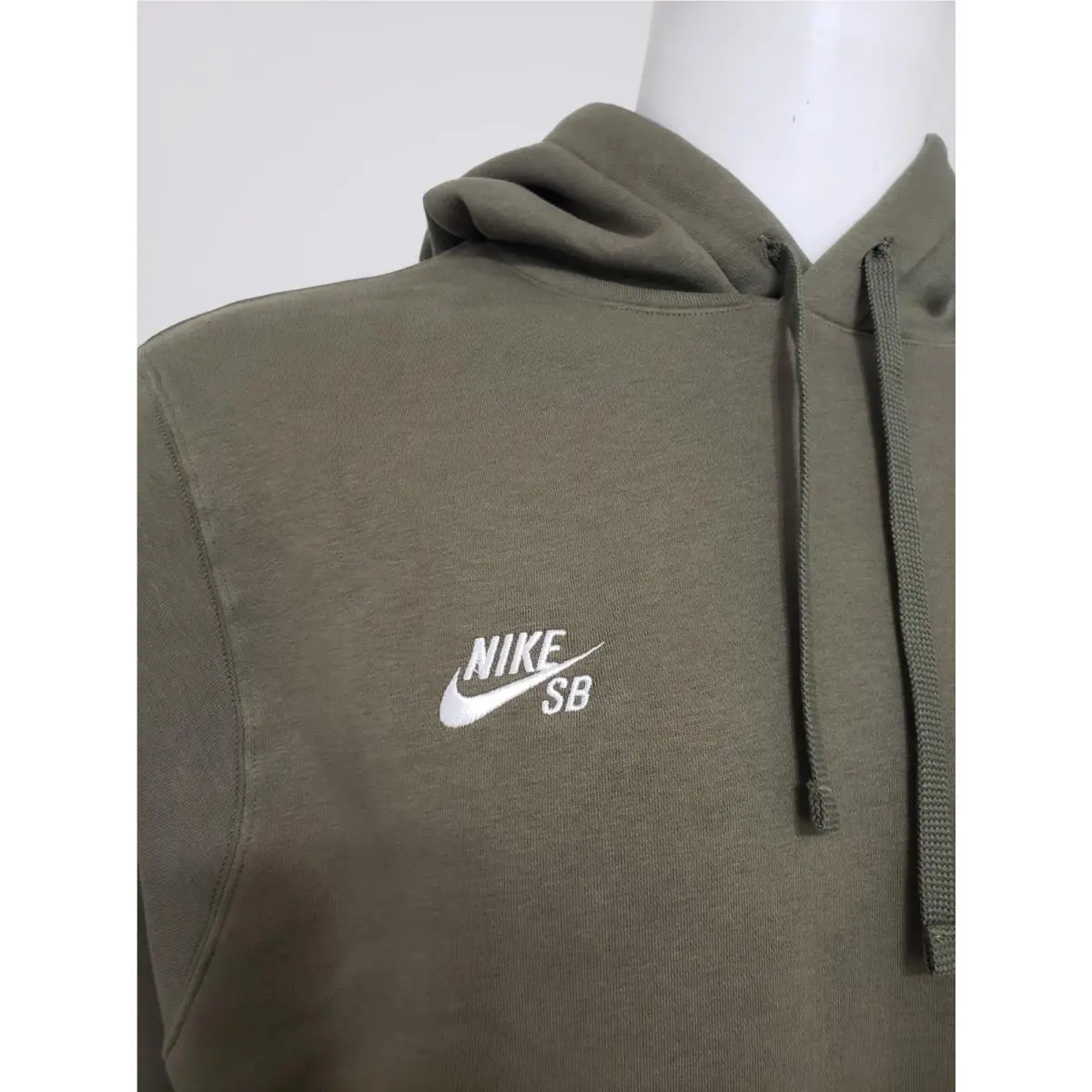 Nike clothing - FZ4098-222 - FZ4098-222 - Medium Olive/White (UPC: 197594579842) 0