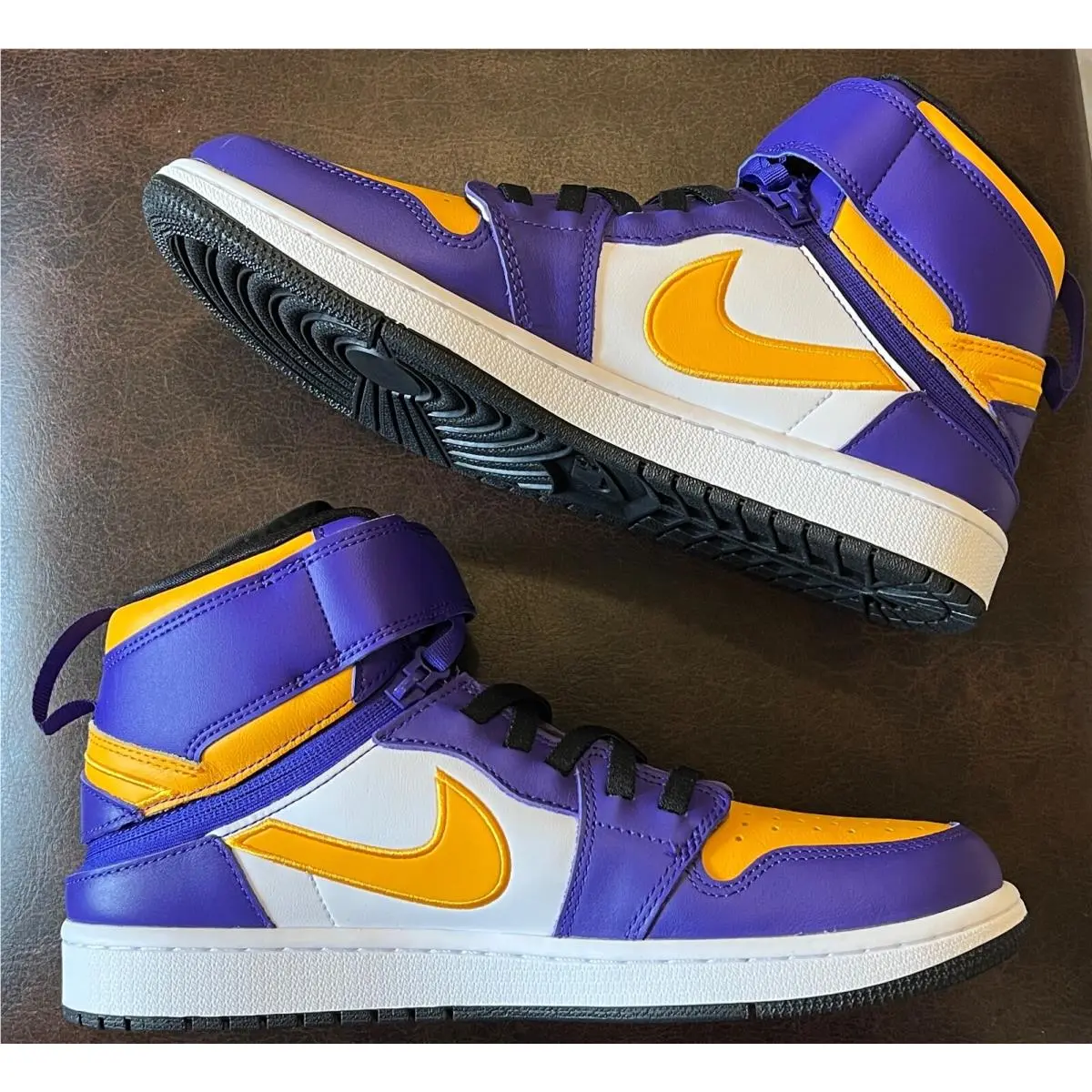 Nike shoes - Air Jordan 1 High FlyEase - CQ3835-517 - Dark Concord/White/Black/Taxi 2