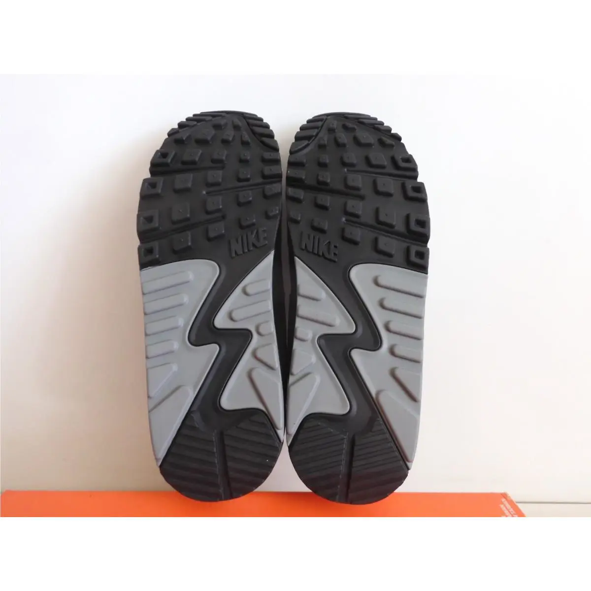 Nike shoes - Nike Air Max 90 - Air Max - 537384-035 - Black (UPC: 884802122937) 5