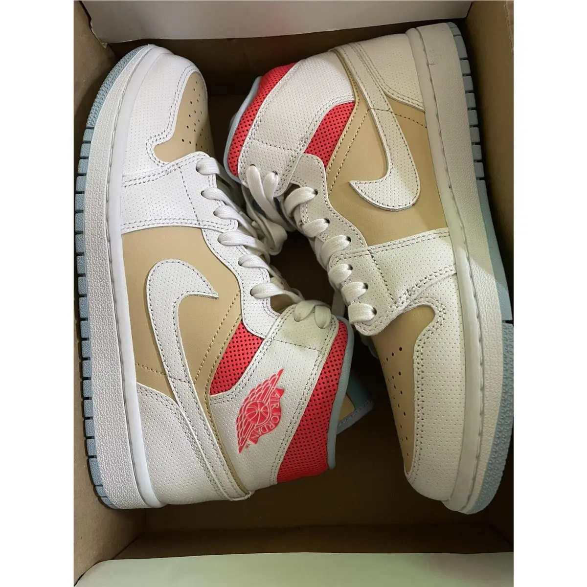 Nike shoes - Jordan 1 - CZ0774-200 - White (UPC: 0194956624233) 4