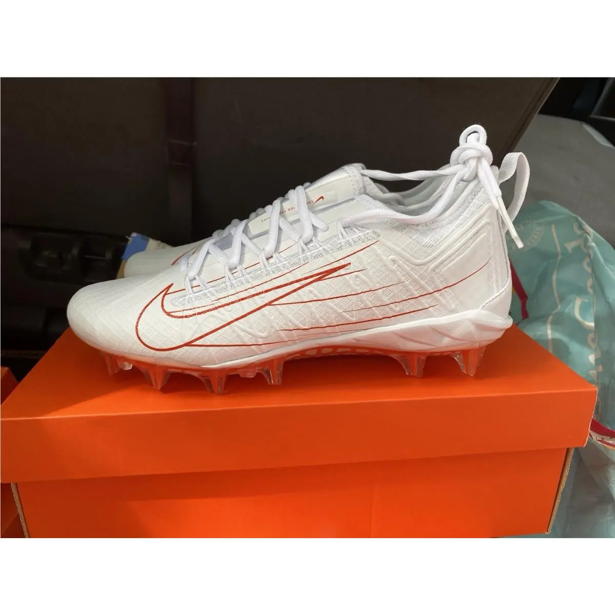 DS Nike Alpha Huarache 7 Pro Lacrosse Cleats White Orange AR3144-110 Size 9.5