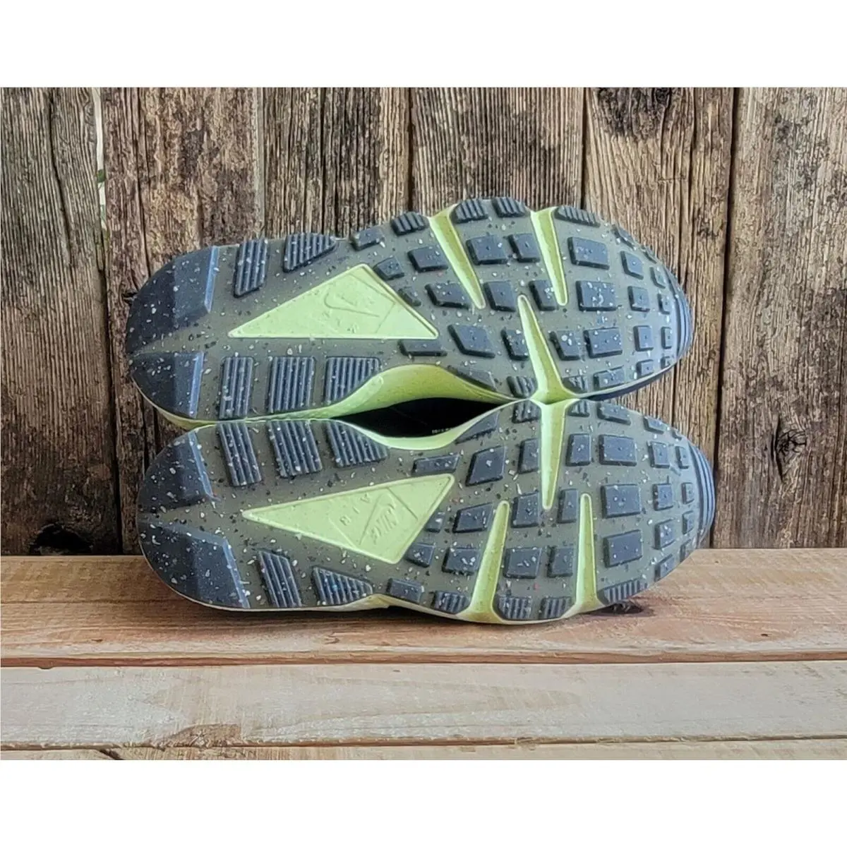Nike shoes - Nike Air Huarache - Air Huarache - DM0863-400 - Blue (UPC: 195869136714) 4