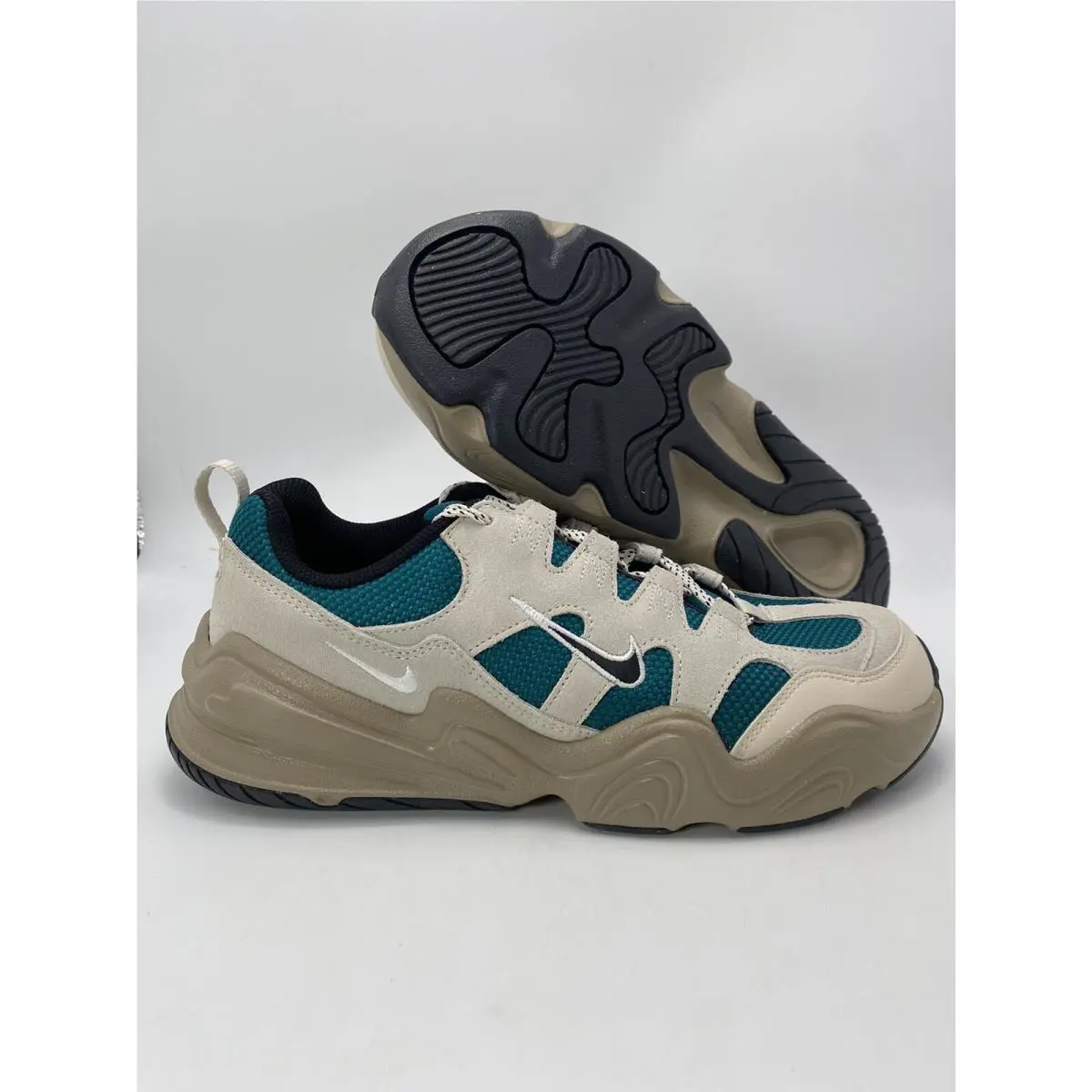 Nike W Tech Hera LT Orewood Brown Black Women`s Size 11 DR9761 110