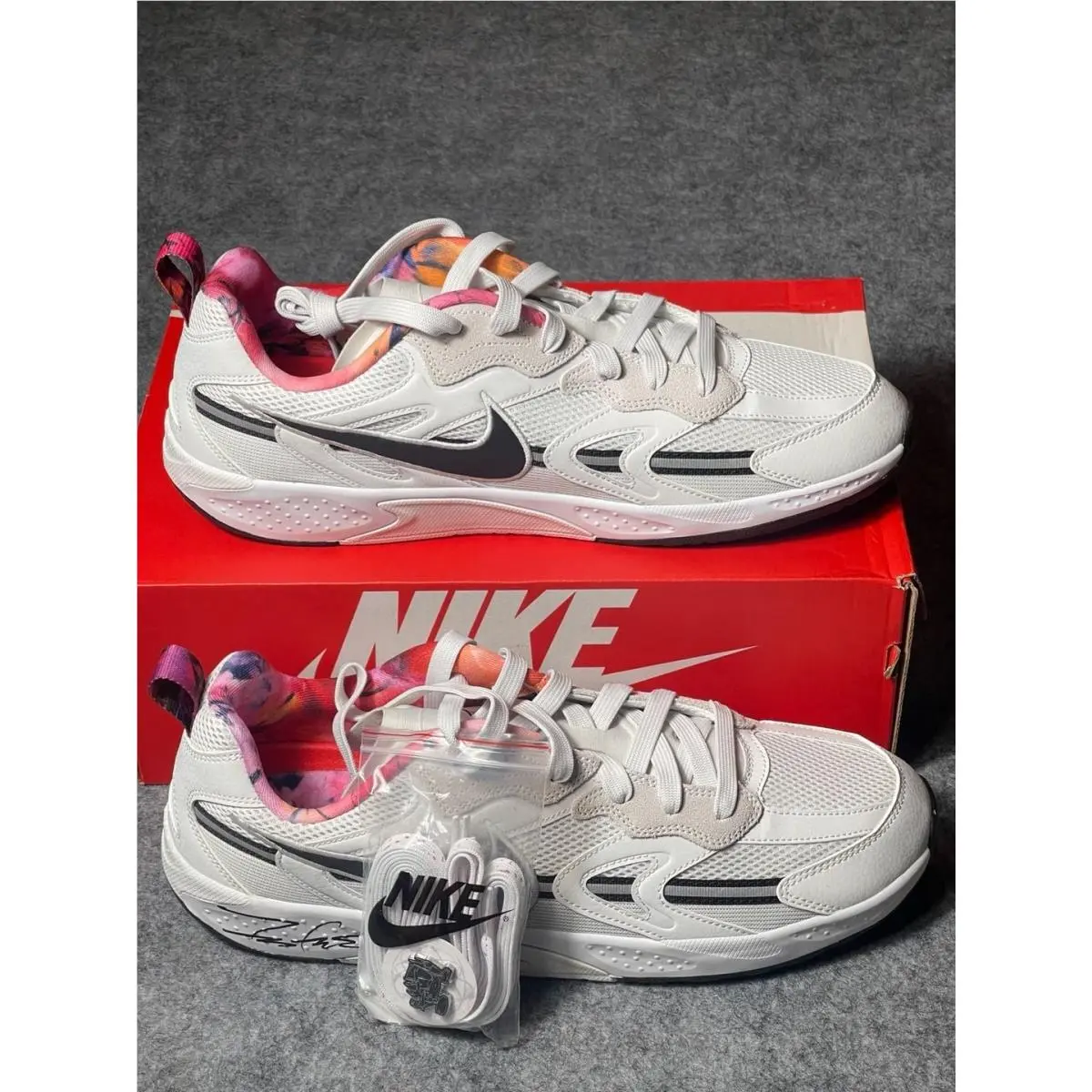 Nike Jam Train x Futura Olympics White Black Photon Dust