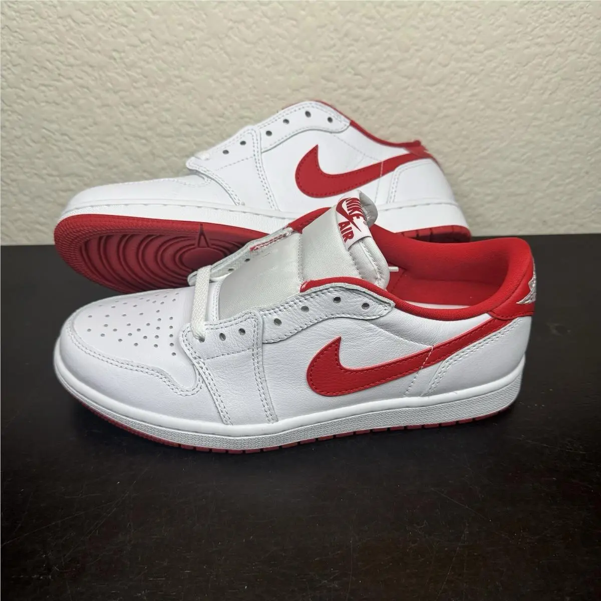 Nike shoes - Nike Air Jordan 1 - Air - University Red 8