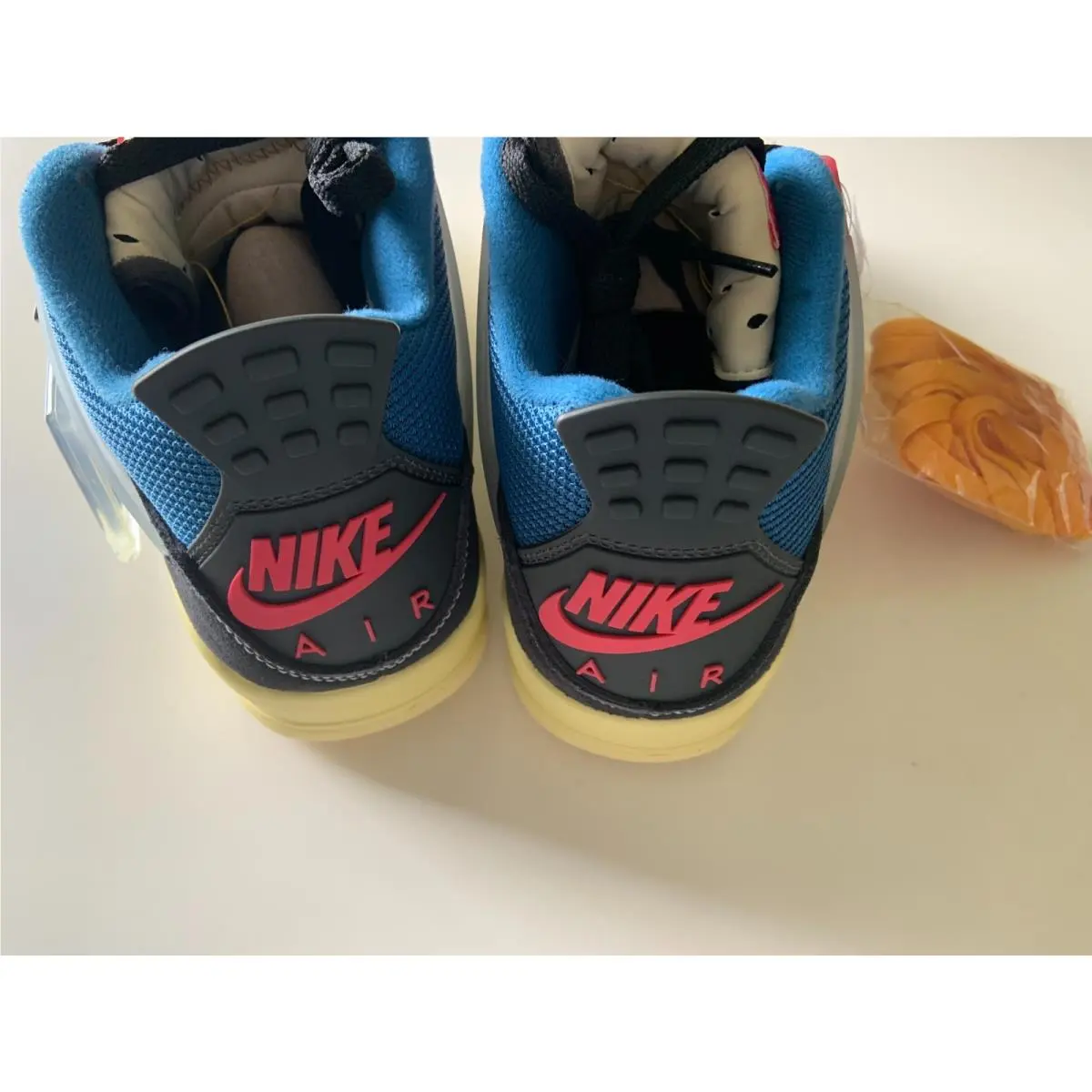 Nike shoes - Off Noir / Multi (UPC: 194500711952) 9
