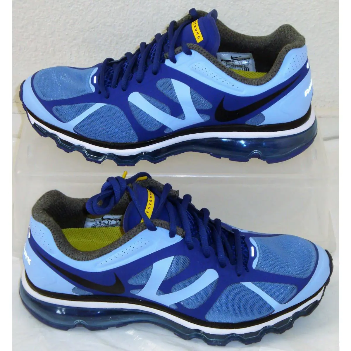 Nike shoes  - Multi-Color 3