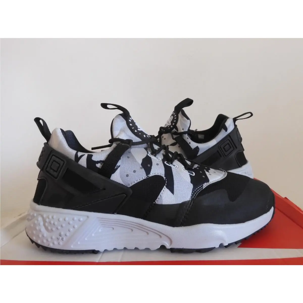 Nike shoes - Nike Air Huarache - Air Huarache - 806807-001 - Gray (UPC: 888410035665) 0