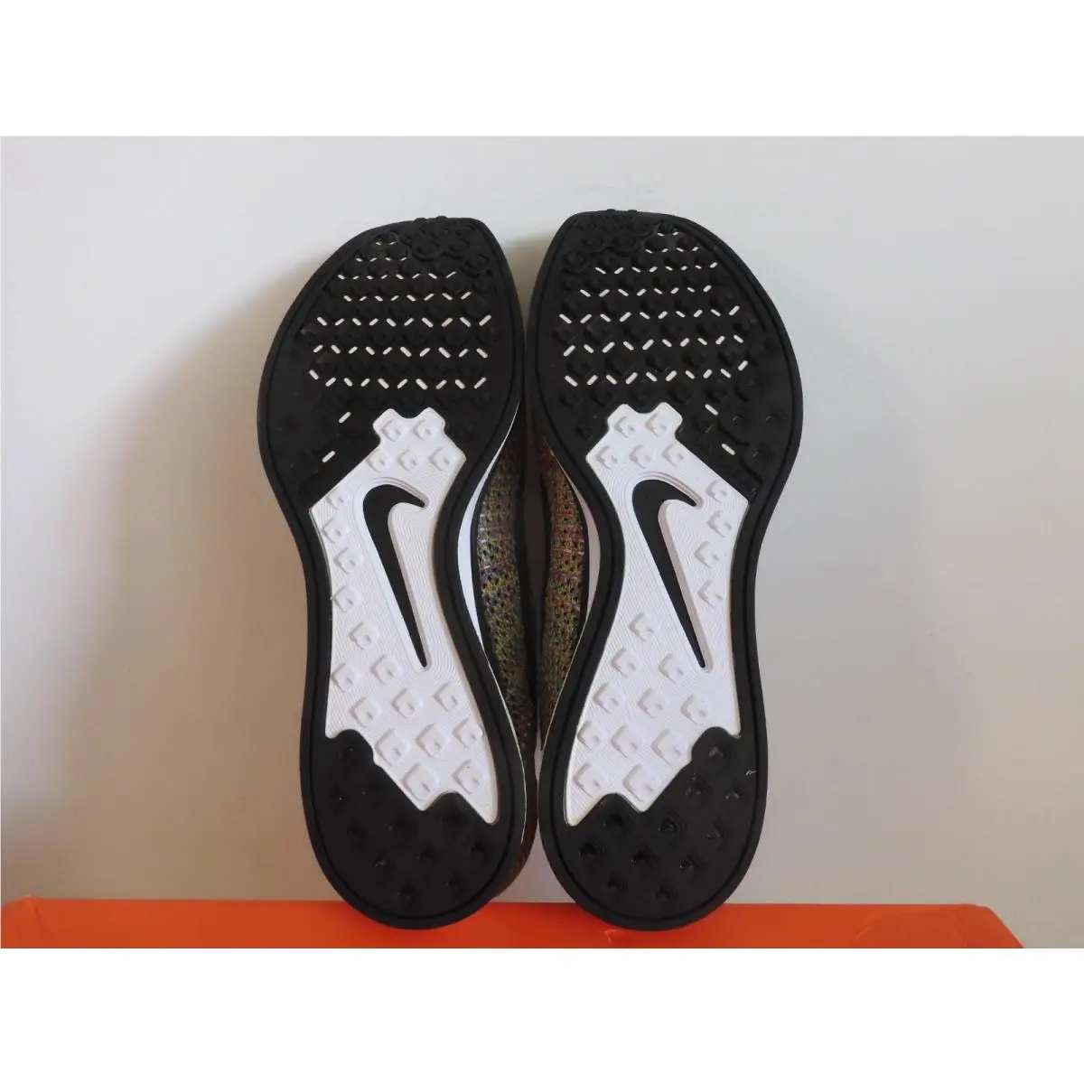 Nike shoes - Nike Flyknit Racer - Flyknit Racer - 526628-004 - Multicolor (UPC: 883153292221) 5