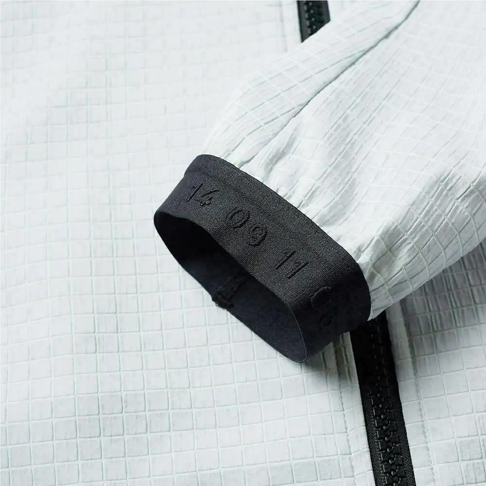 Nike clothing - Platinum 3