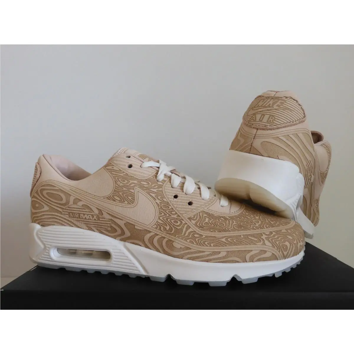 Nike shoes - Nike Air Max 90 - Air Max - Beige (UPC: 194958646691) 0