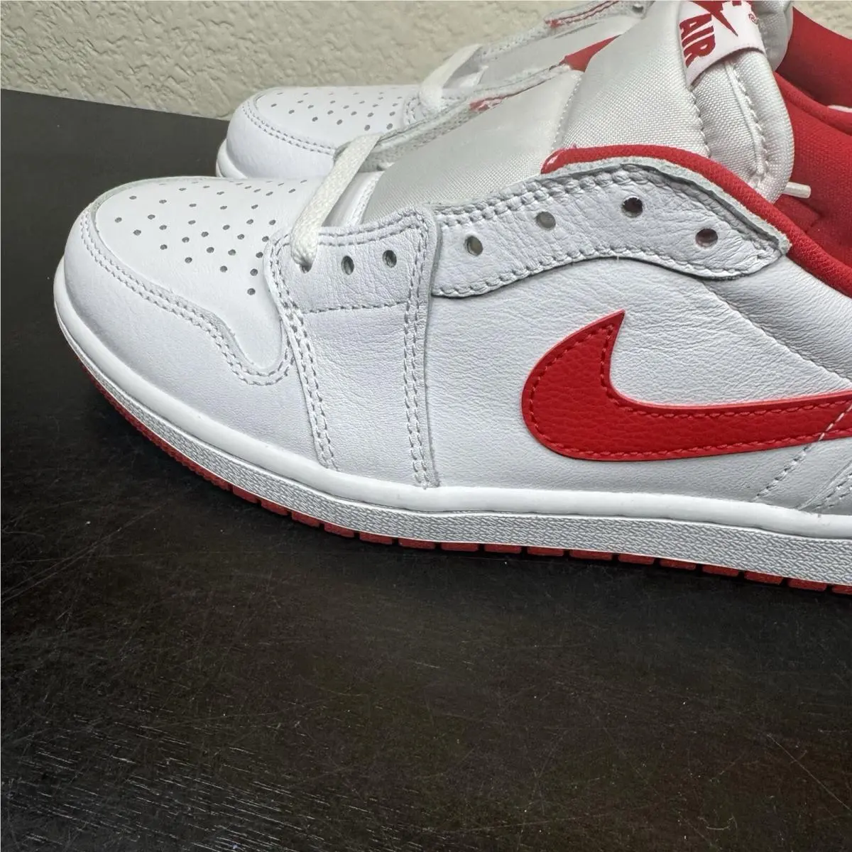 Nike shoes - Nike Air Jordan 1 - Air - University Red 7