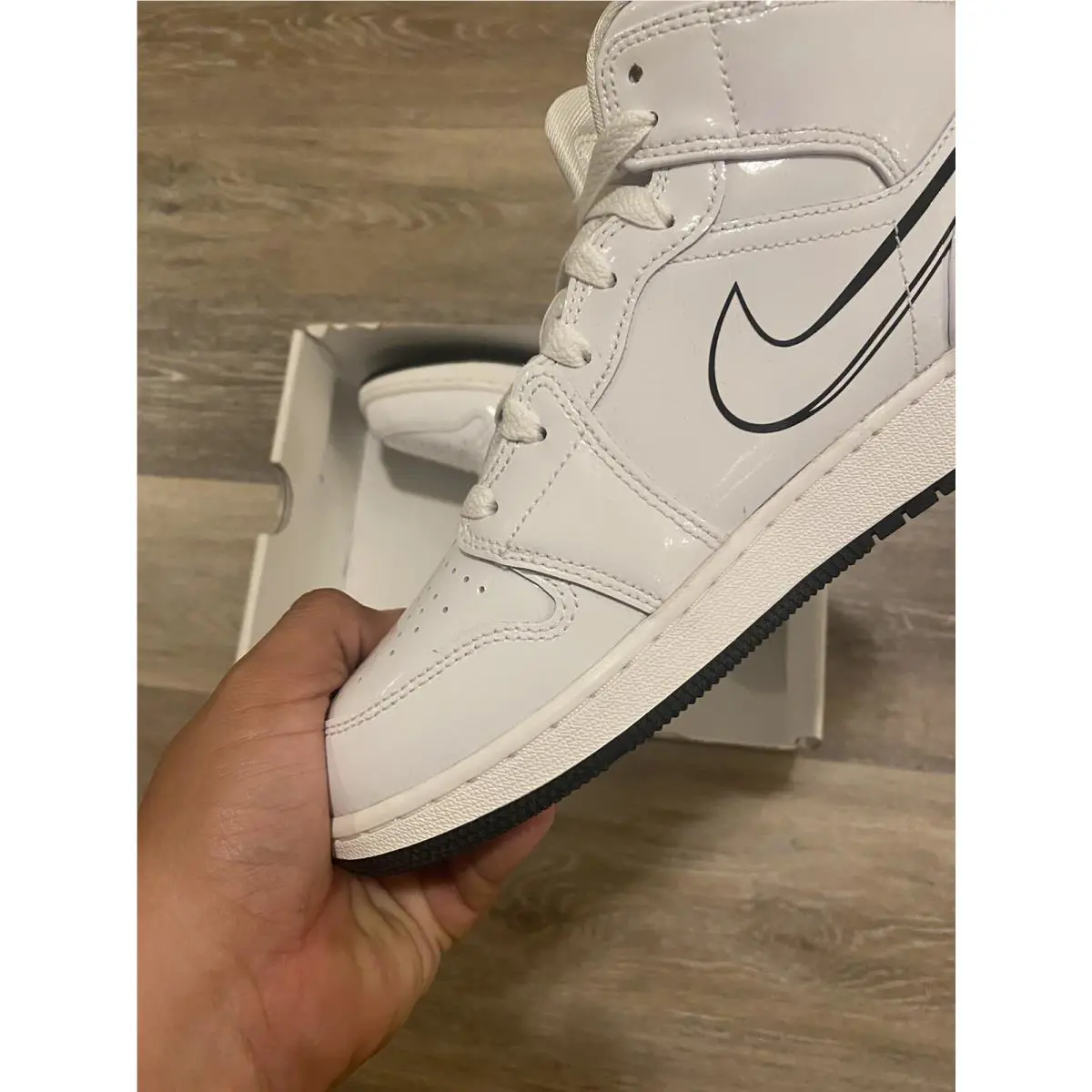 Nike shoes - Air Jordan 1 Mid GS - DQ1864-100 - White-Black (UPC: 195866444539) 2