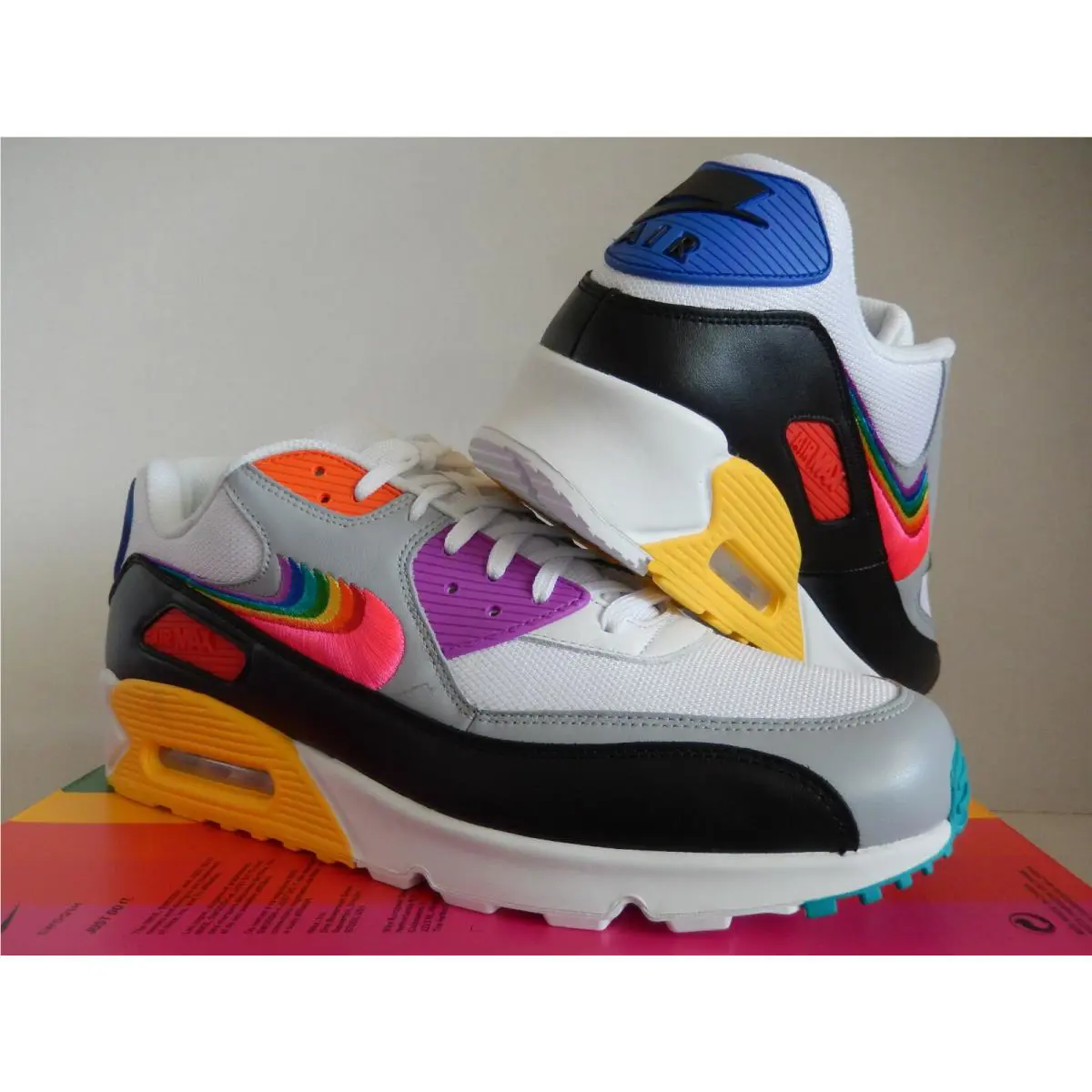 Nike shoes - Nike Air Max 90 - Air Max - White (UPC: 193151027566) 0