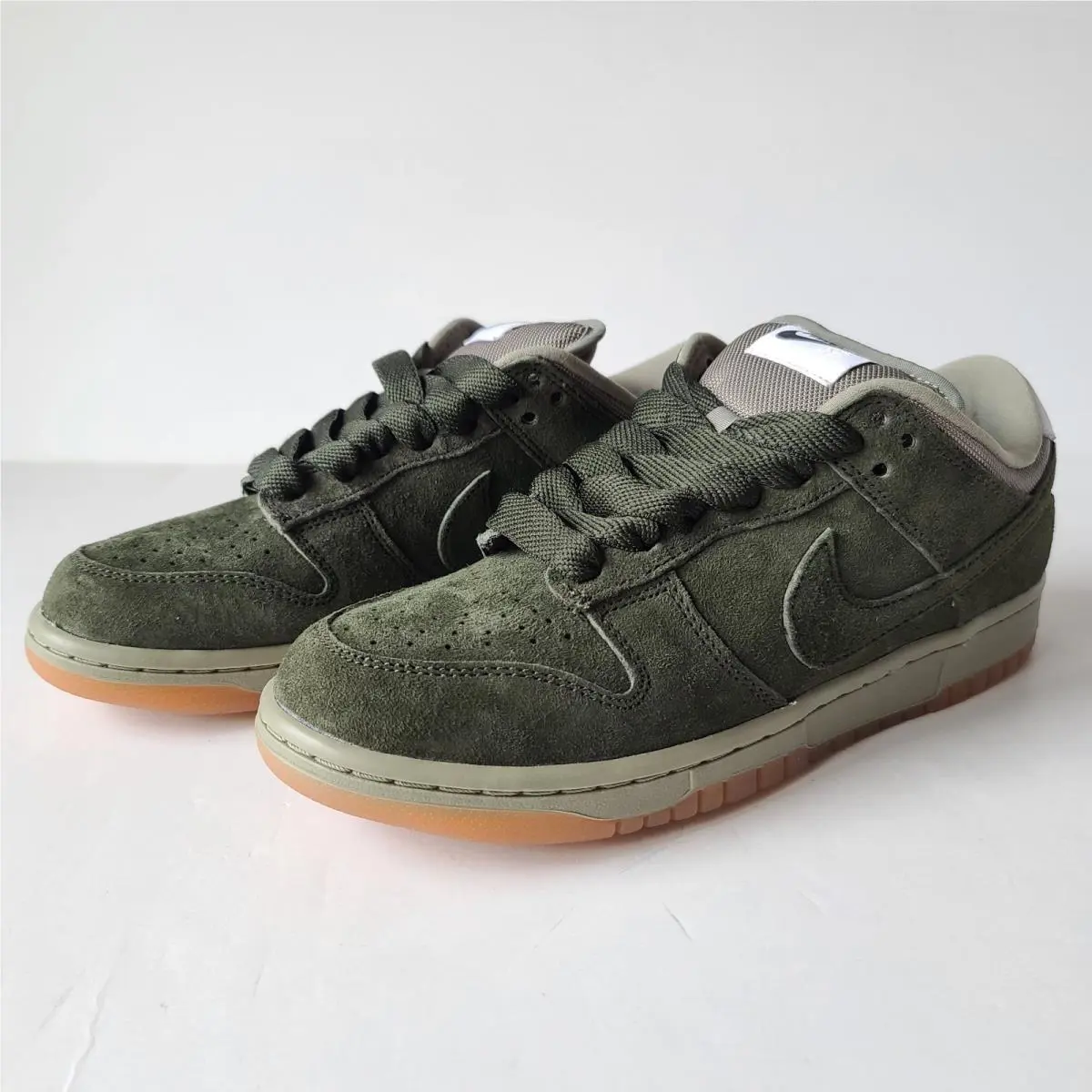 Nike shoes - Nike SB Dunk Low - Dunk Low - HJ0367-301 - Green (UPC: 00198480960829) 1
