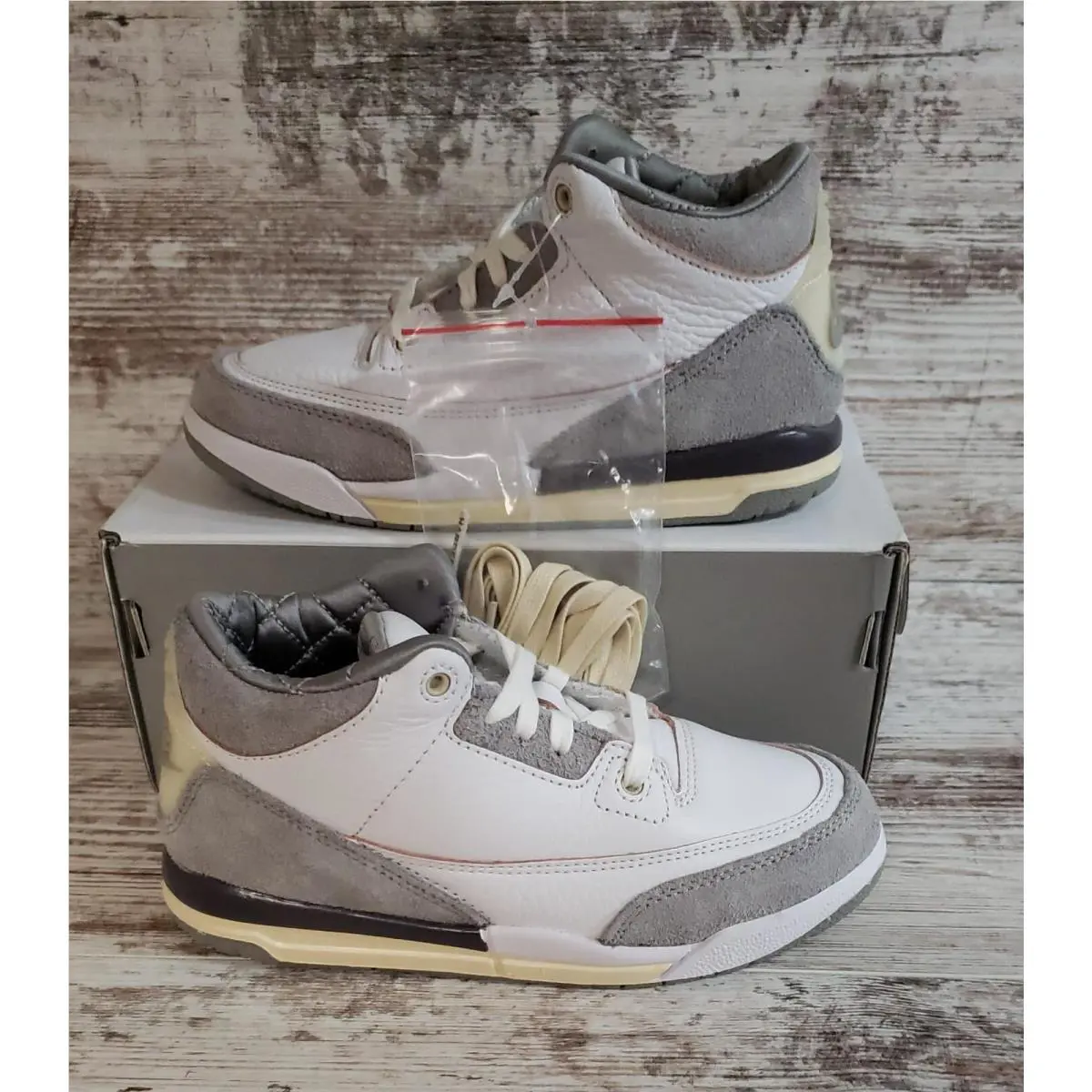 Nike shoes - Air Jordan 3 - Air - White/White -Medium Grey (UPC: 194958357856) 4