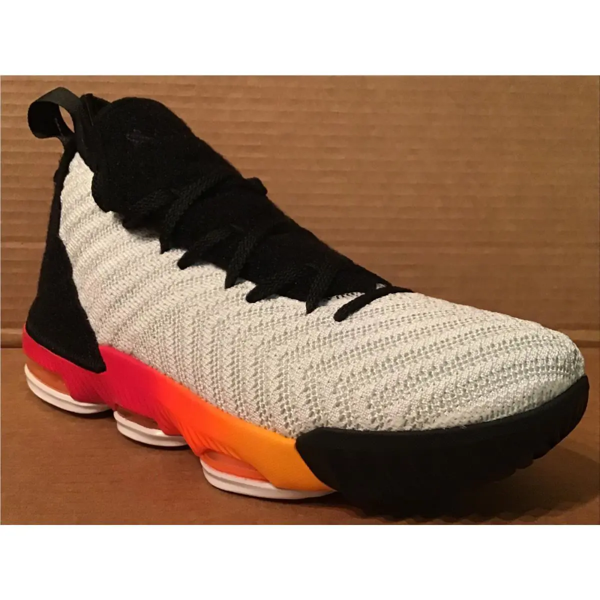 Nike shoes - Nike LeBron 16 - LeBron - White 3