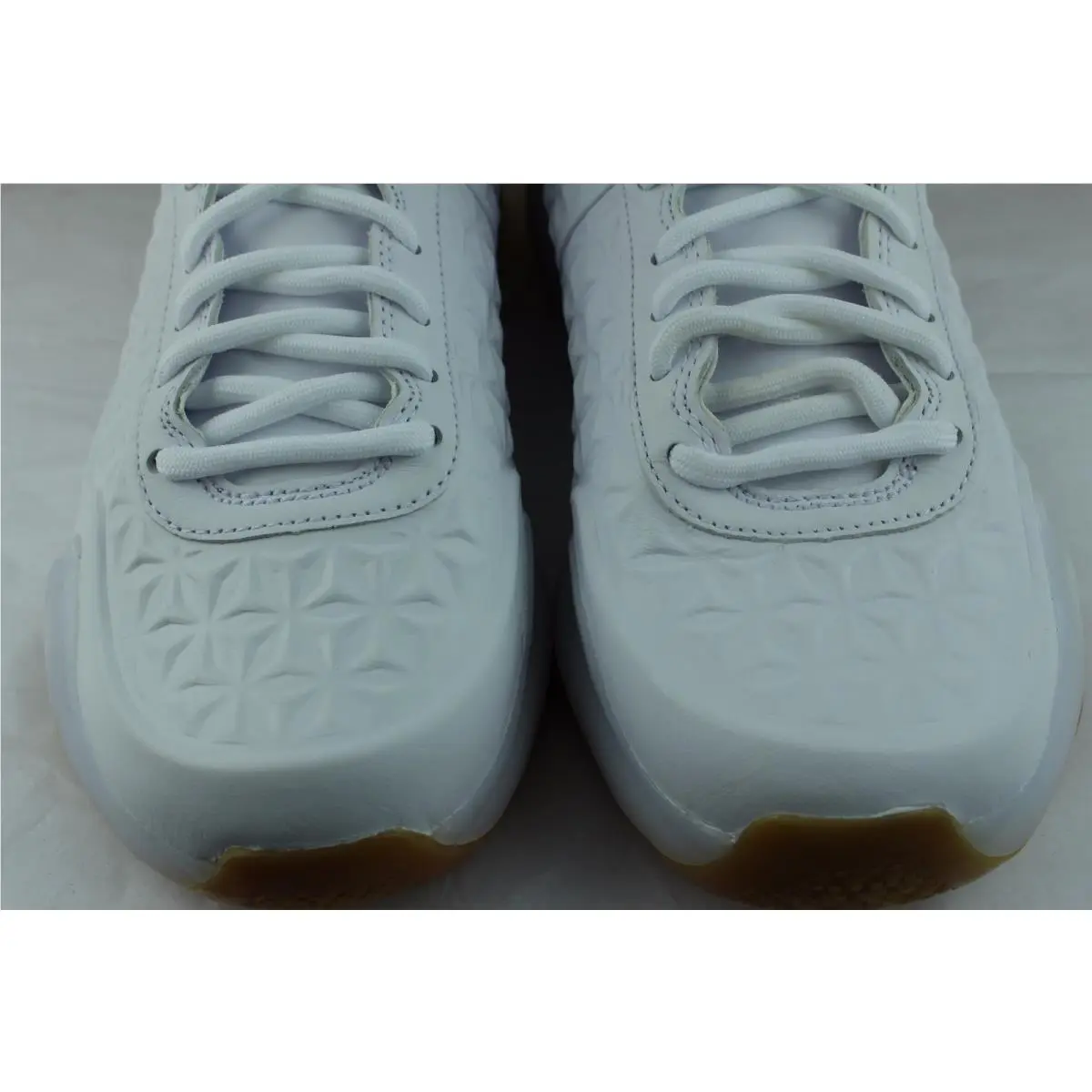 Nike shoes - WHITE, METALLIC SILVER, BRIGHT CITRUS (UPC: 883412459471) 4