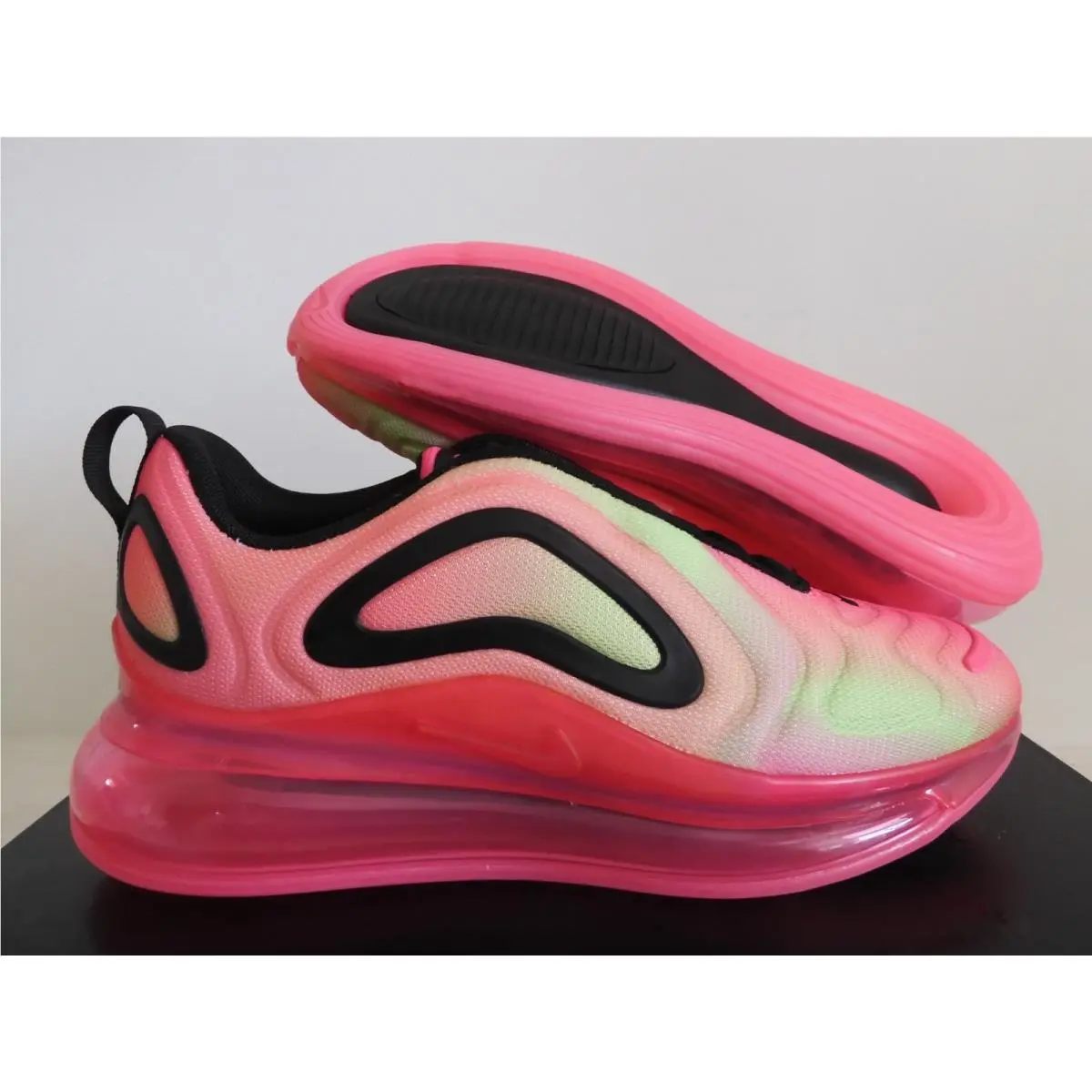 Wmns Nike Air Max 720 Print Pink Blast-pink Blast SZ 7 CW2537-600